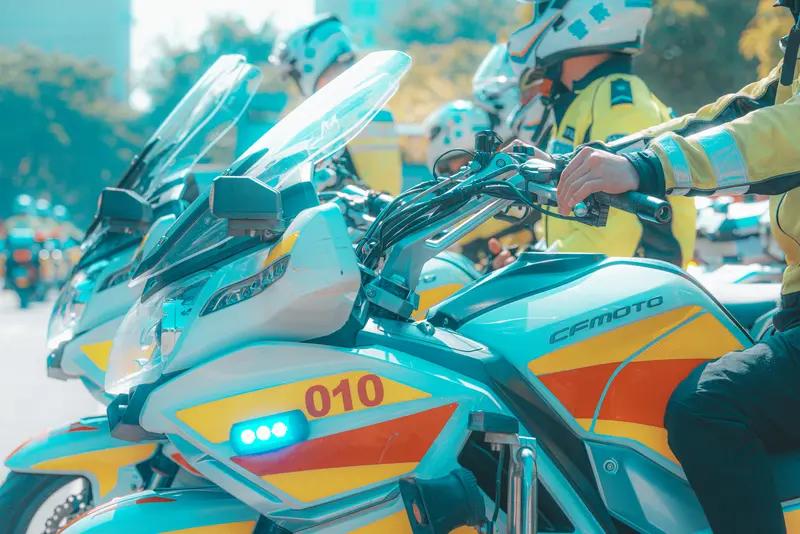 12月12日，武汉市公安局江夏区分局举行了蒋仲超同志生前警号“039357”的封