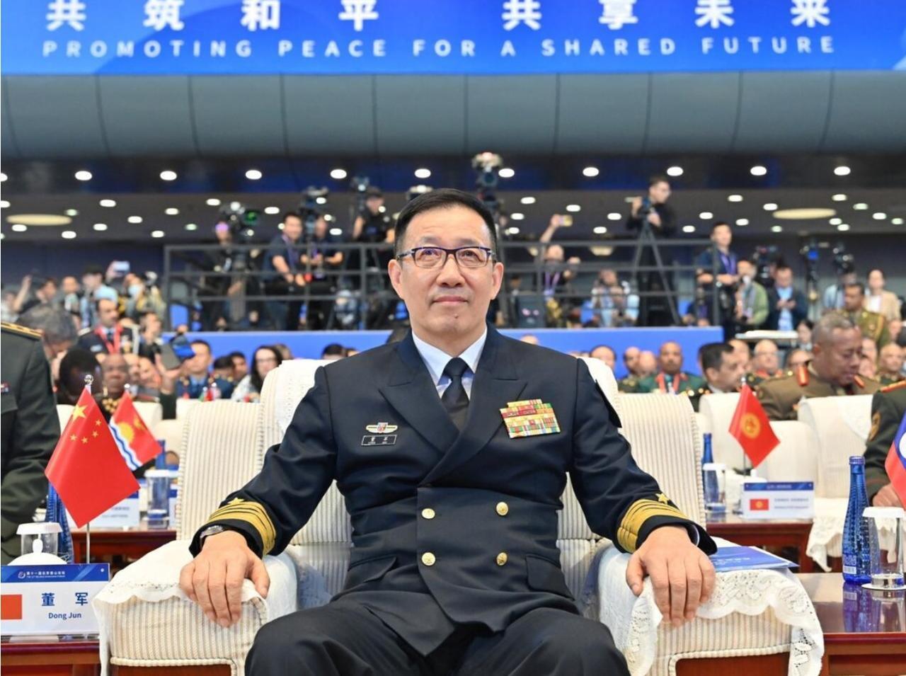 中国不参加香格里拉论坛，新加坡就会被边缘化，香会就一文不值！
 
5 月底，第 