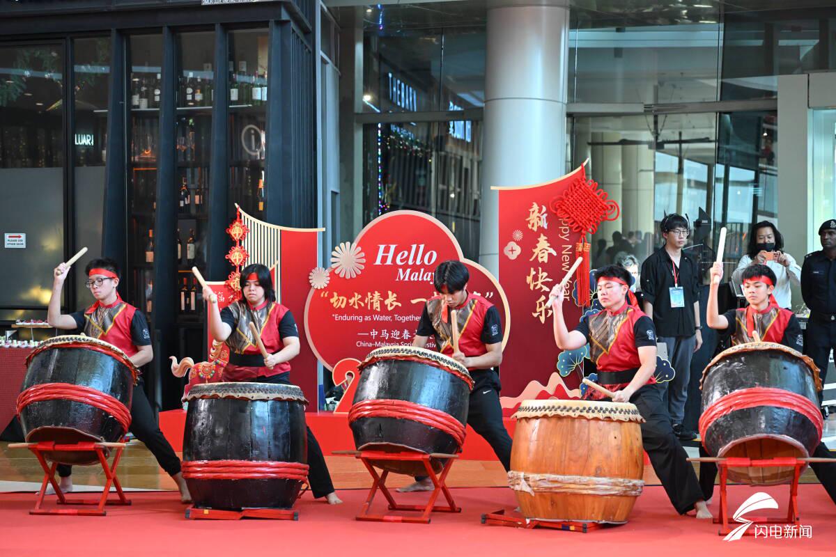 “切水情长 一起过年”——中马迎春大联欢在马来西亚成功启幕 中马民众共赴一场全民联欢的春节盛会
