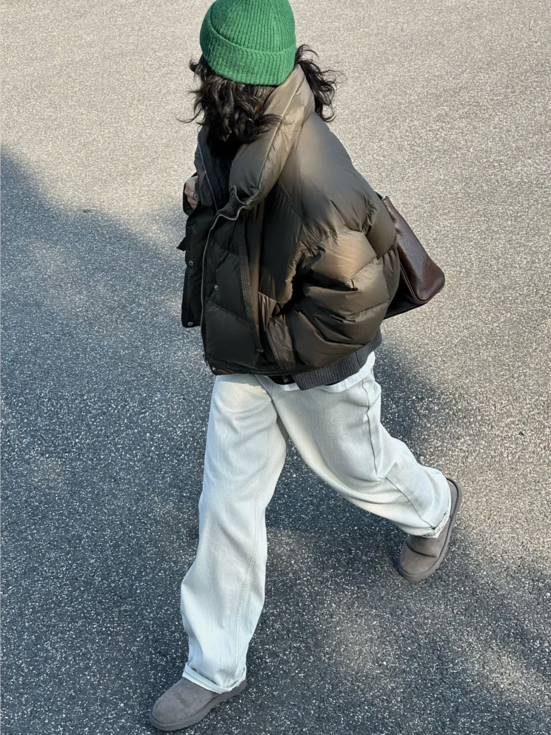 最不擅长的羽绒服穿搭｜冬日白裤子也好穿