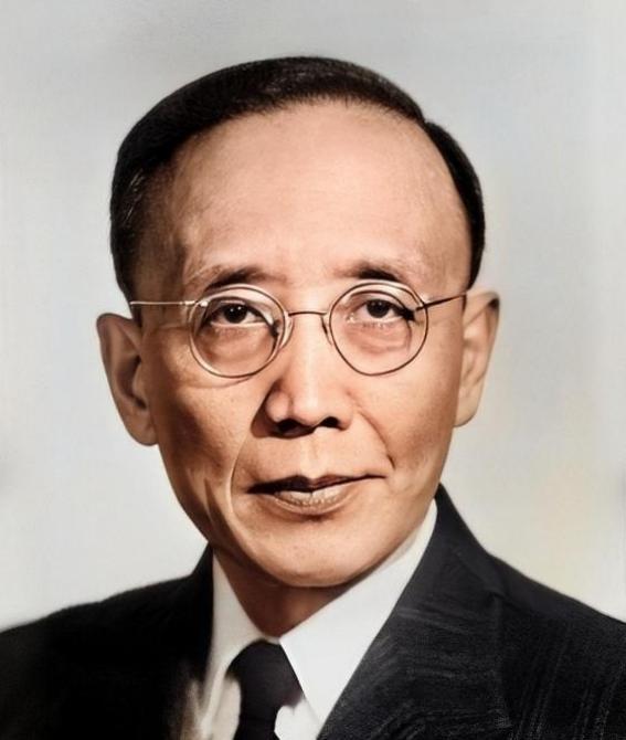 1979年，郭沫若去世8个月后，他的妻子于立群突然自杀身亡，从一份遗物信件中得知
