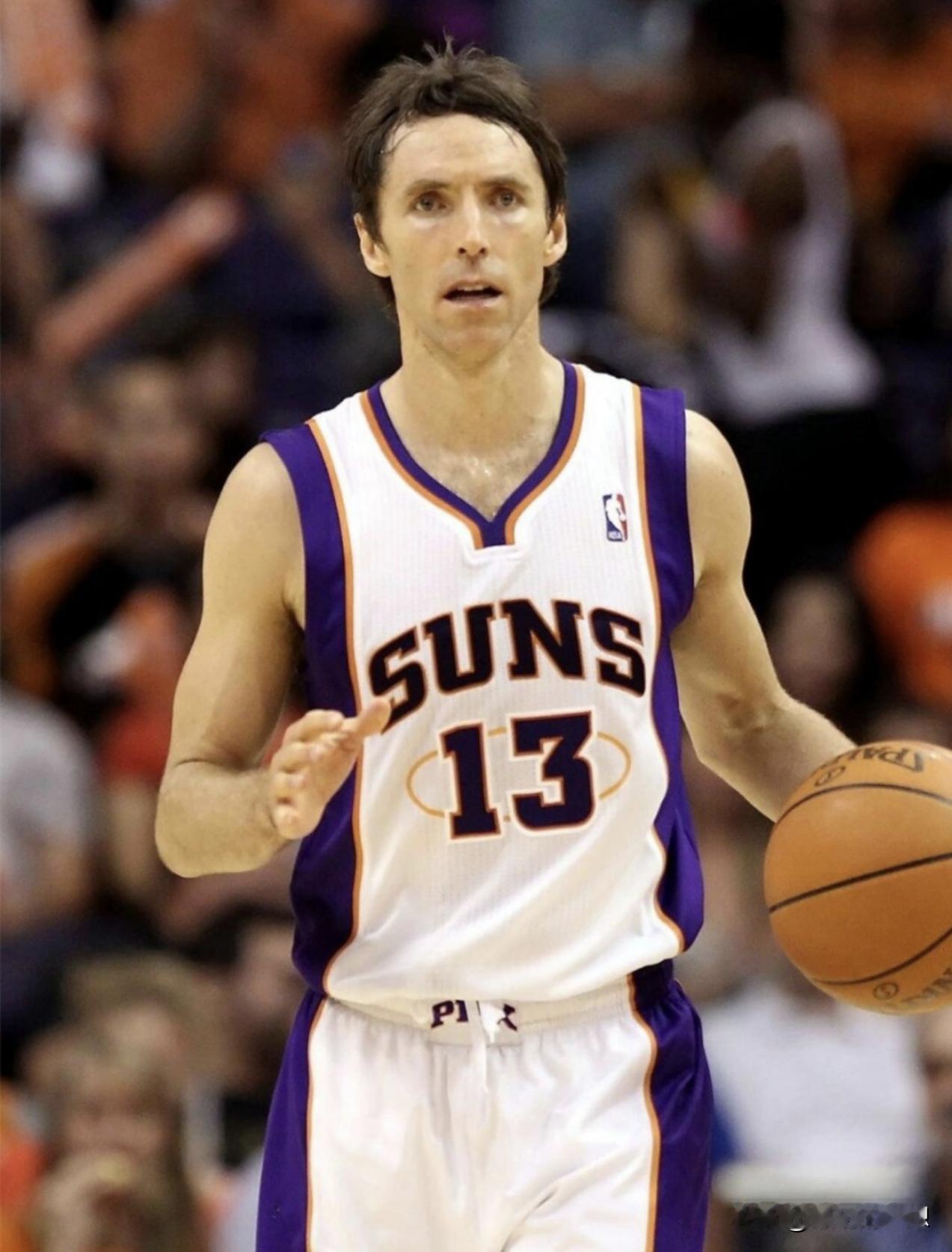 生涯从未打进过总决赛的NBA历史巨星！谁的表现更加抢眼呢？

纳什 

生涯荣誉