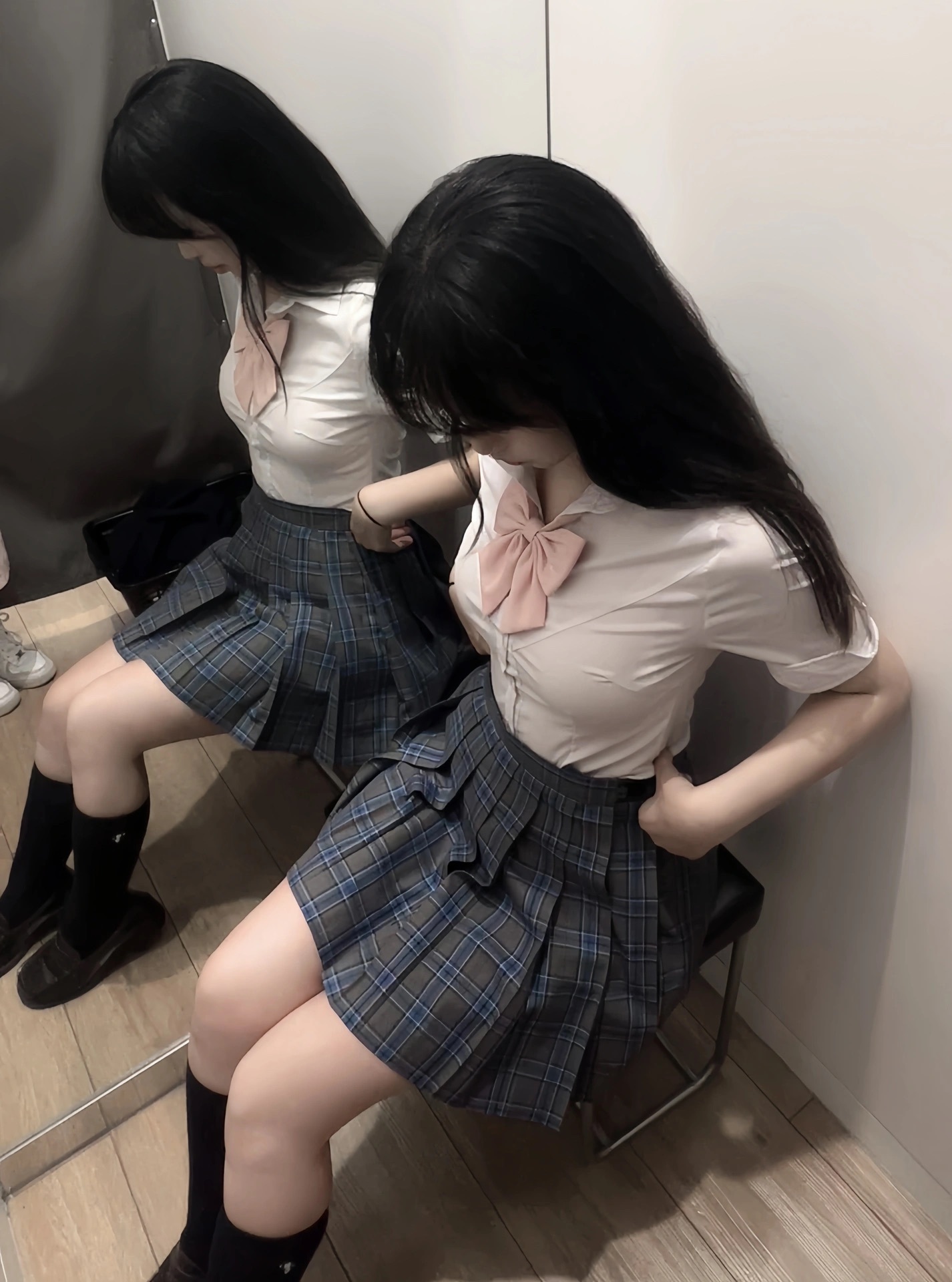 试衣间真的超有感觉 ​​​
