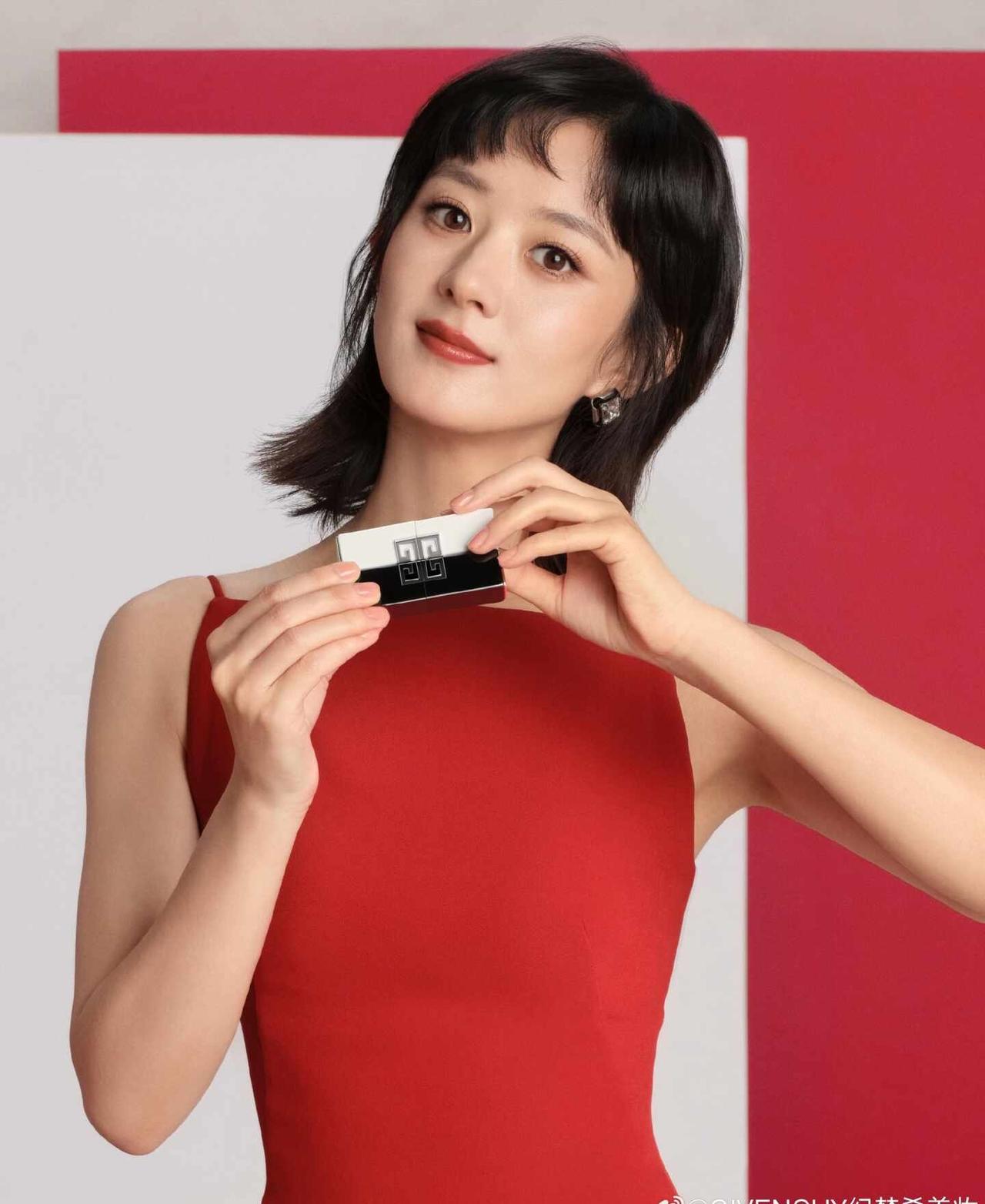 哇 又一张美图赵丽颖 纪梵希彩妆及香氛代言人赵丽颖 365天安利赵丽颖