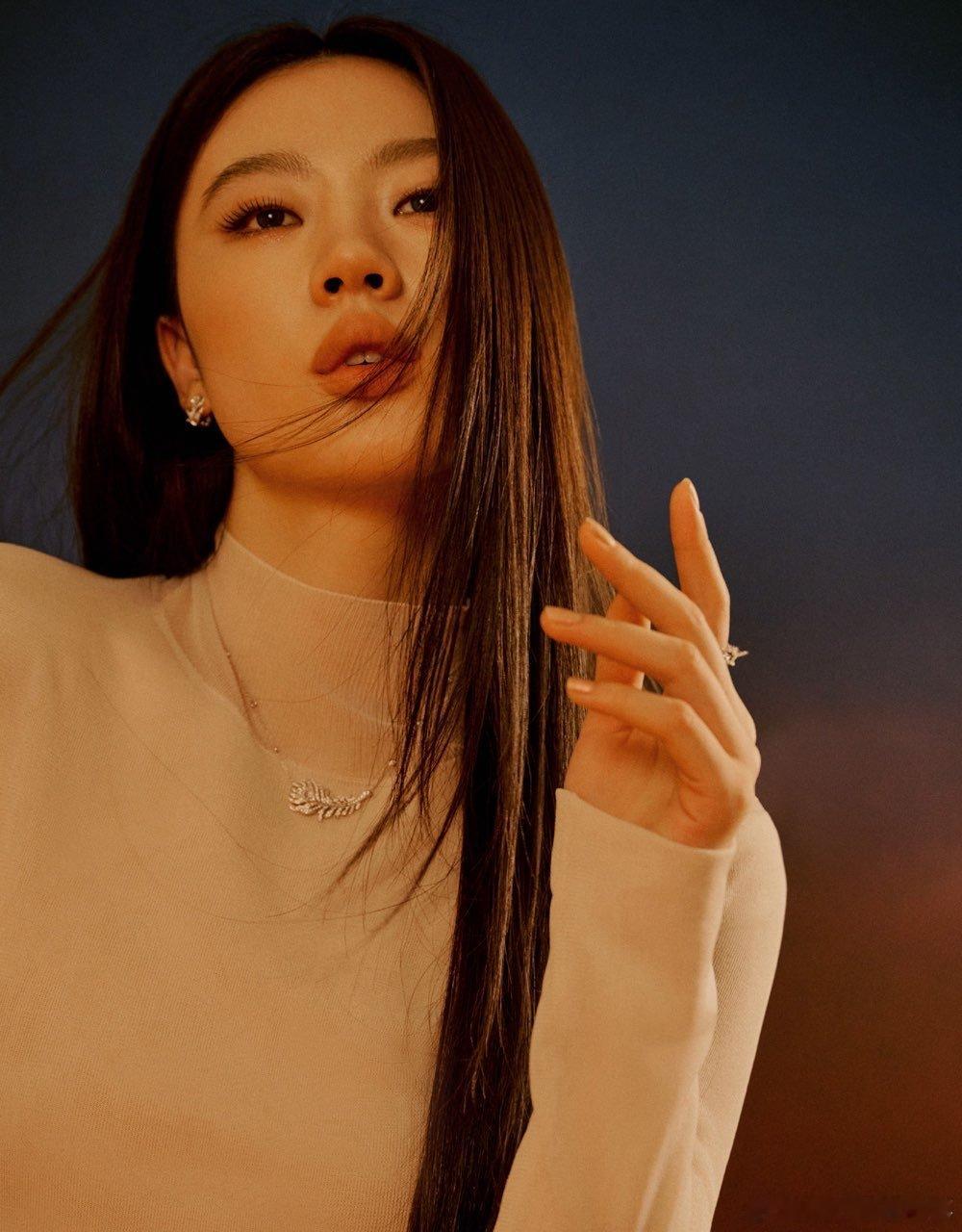 单依纯 江苏卫视大雅之堂 谁被单依纯的实力震撼到了！在江苏卫视舞台连唱八首歌毫无