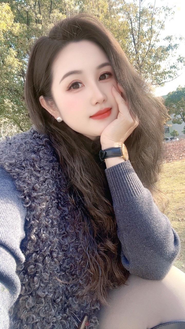 不知不觉心态就变了，学会慢慢治愈，也喜欢一个人独来独往了…