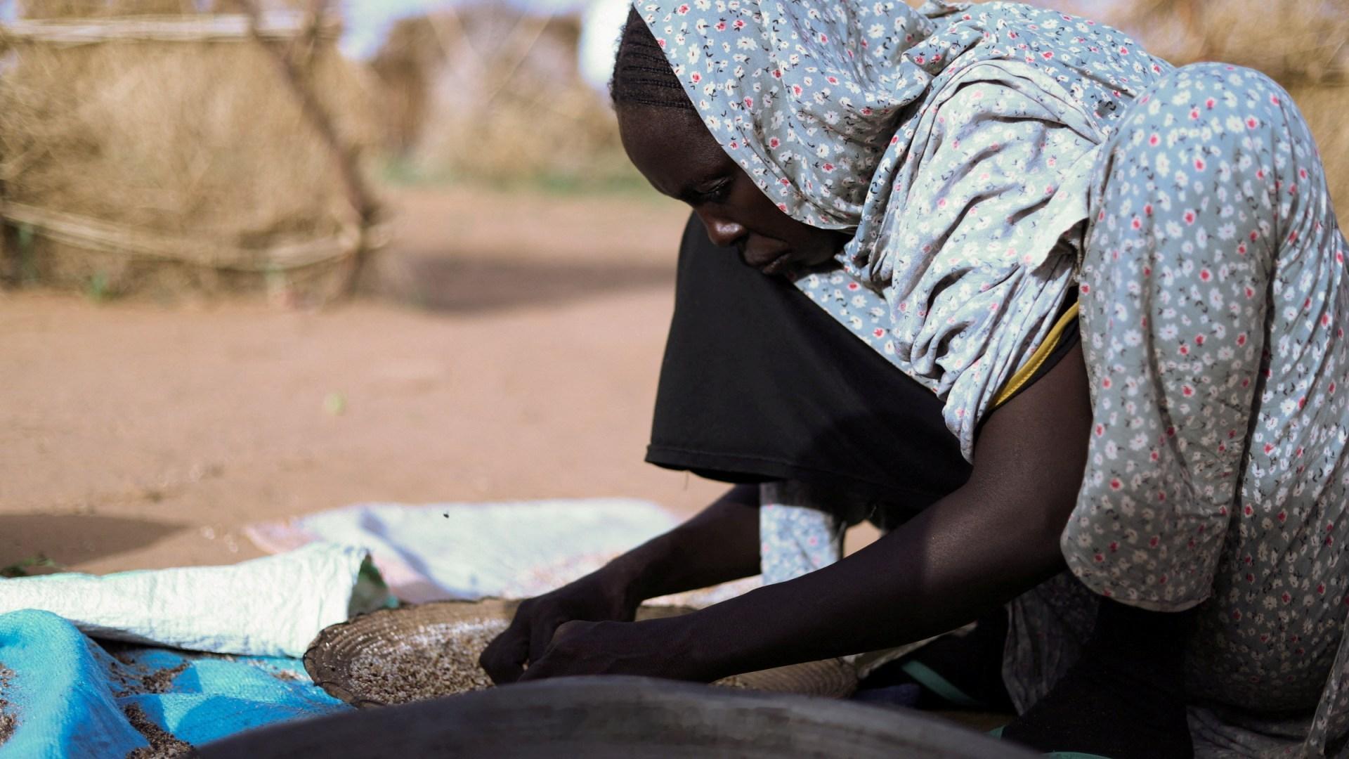 🇸🇩苏丹军队无人机袭击达尔富尔地区一座传统法庭，造成至少35人死亡、多人受伤