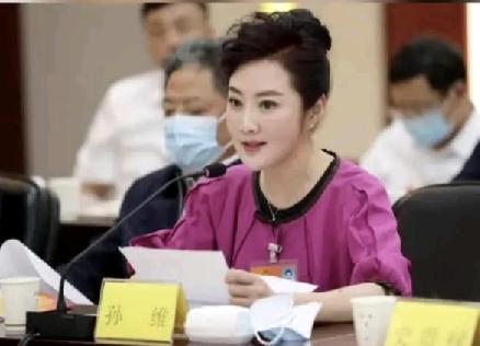 45岁能退休？弹性退休建议炸锅，有人狂喜有人泼冷水
 
最近这个提议直接戳中打工