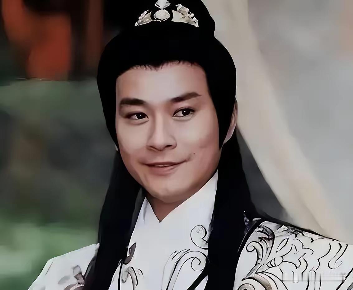 郑少秋这一辈子，

睡过多少女人，他自己大概也算不清。

结过三次婚，离过两次，