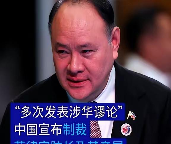 八天前，菲律宾国防部长特奥多罗还公开表态，自己连同配偶、子女在内，在内地、香港、