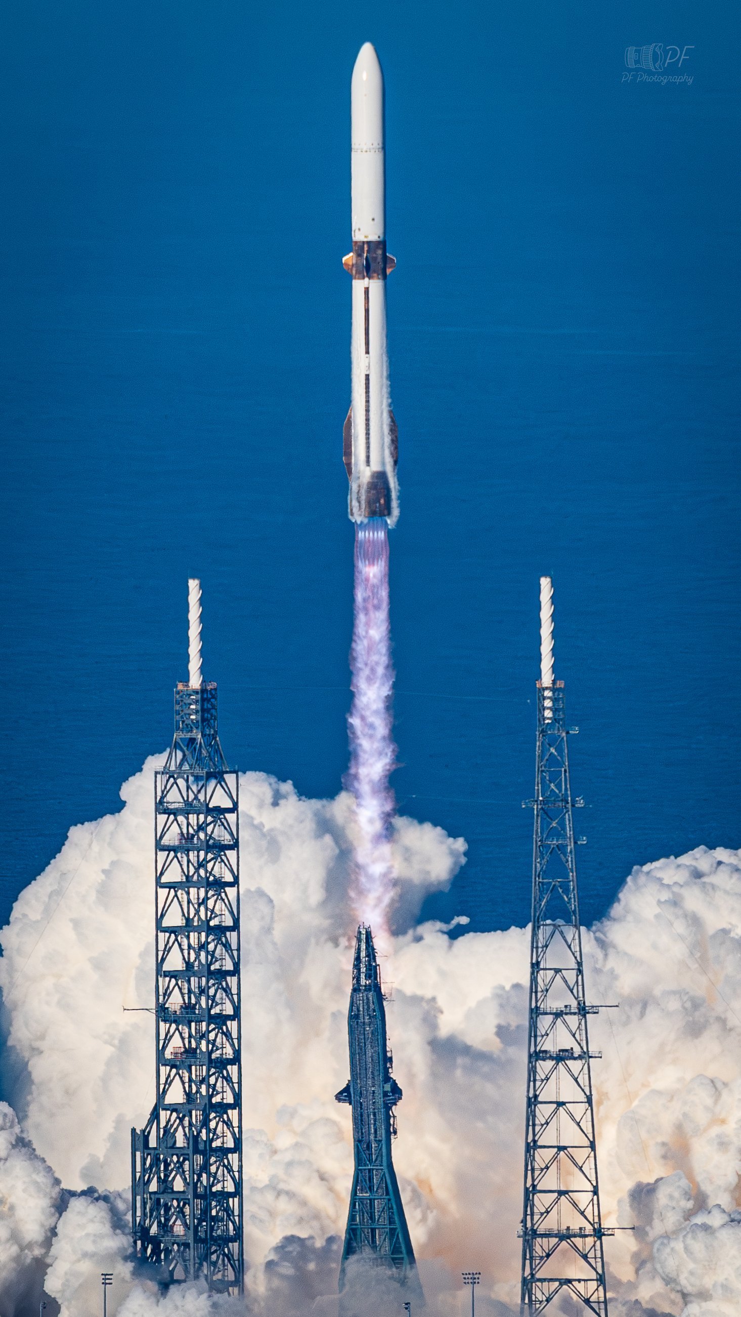 SpaceNews报道，Blue Origin加入轨道数据中心竞赛。Blue O