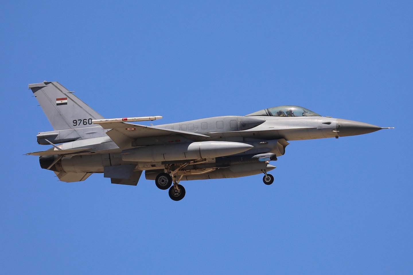今日战隼 早安 尼罗河战隼 开罗上空的鹰埃及空军（EAF）第292联队第95“侵