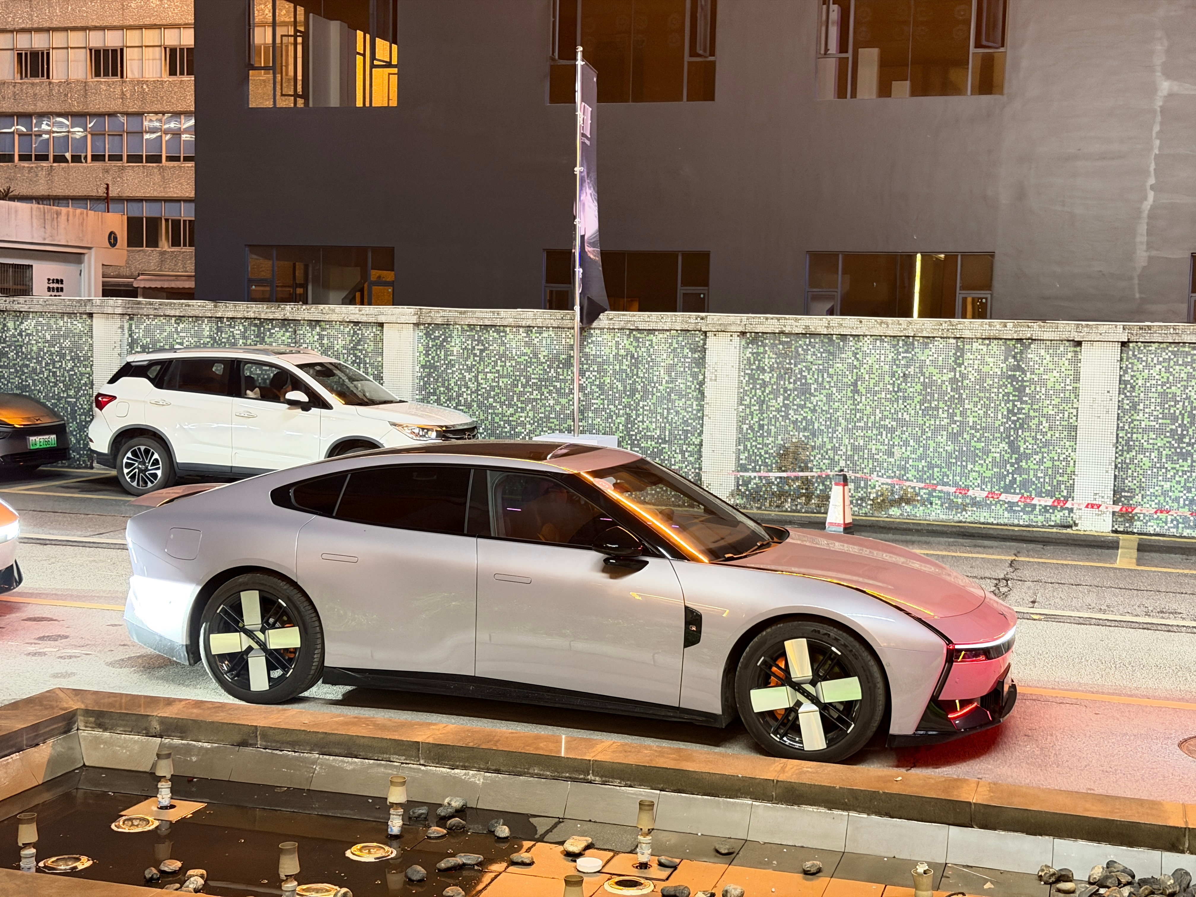 小鹏第二代vla在3月2日发布 2026年，智驾终于来了点让人期待的好东西🤩 