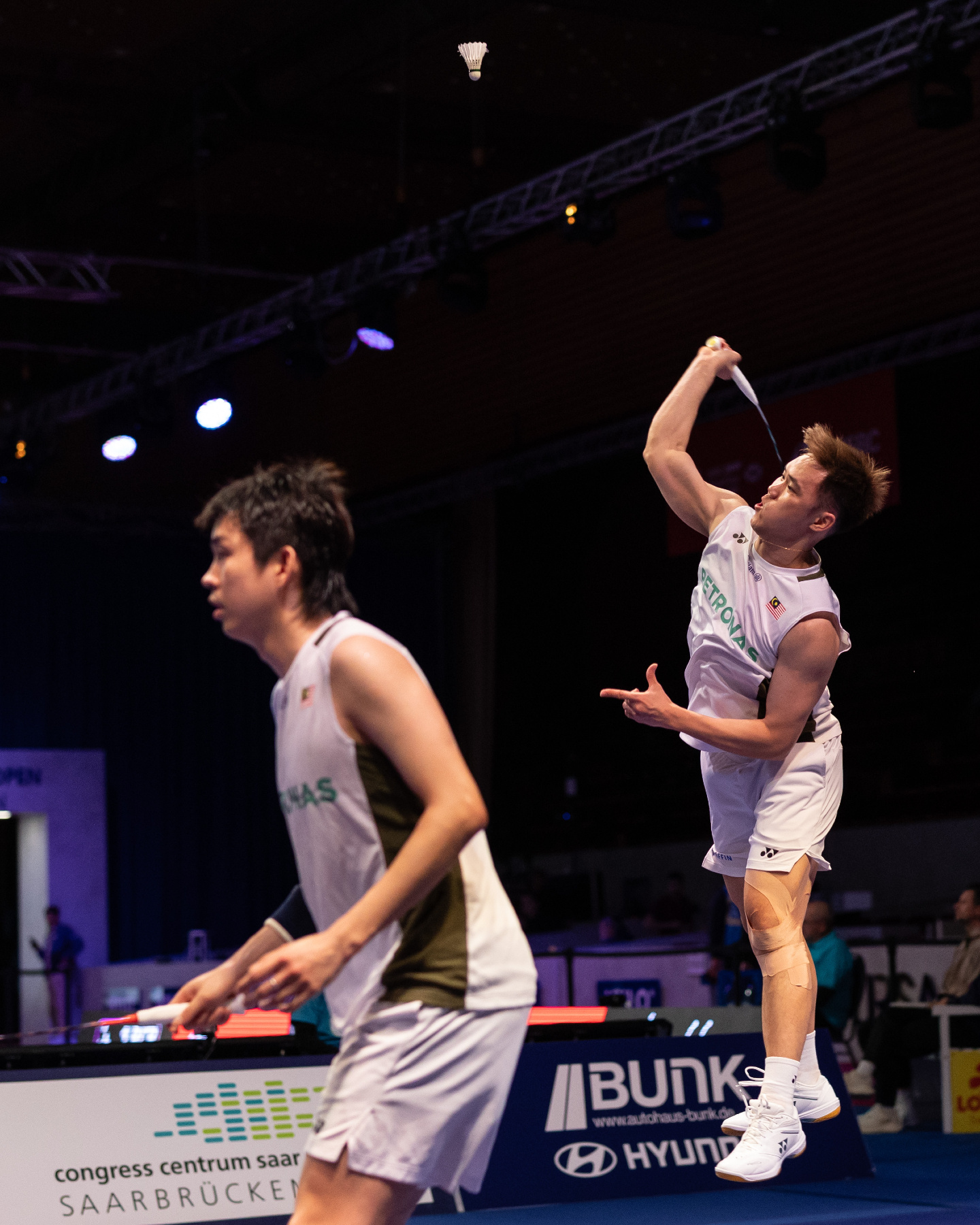 万炜聪/郑凯文🇲🇾 21-14、21-18 邱相榤/王齐麟下轮对手：谢定峰/