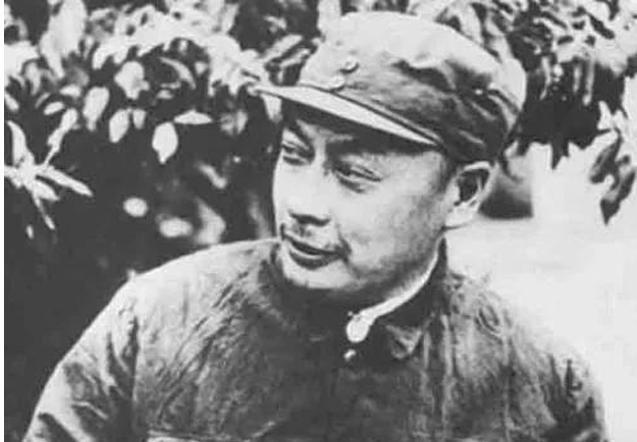 1942年5月陈毅迎来爱子出生，五个月之后为何会将孩子托付给当地乡绅抚养？
19
