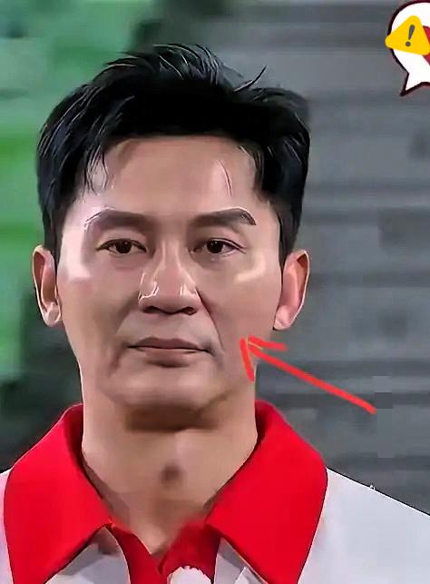 有个人怎么都理解不了
​他就是李晨
​​明明都50岁了，可他居然还
一直坚持跑男