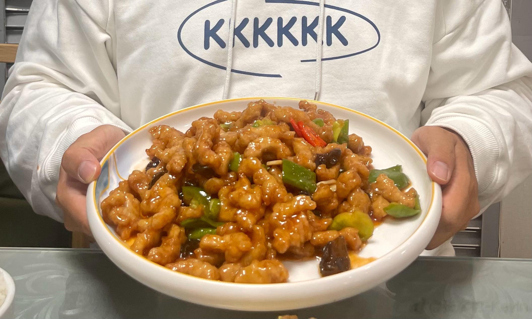 卧槽。。，这大份儿可真大啊...这一盘顶北京5盘，我为这句话负责，然后要价49.