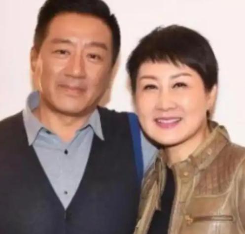 1996年，张凯丽听闻婆婆要来住，大手一挥，想着单独给婆婆买个房，谁知，丈夫却坚