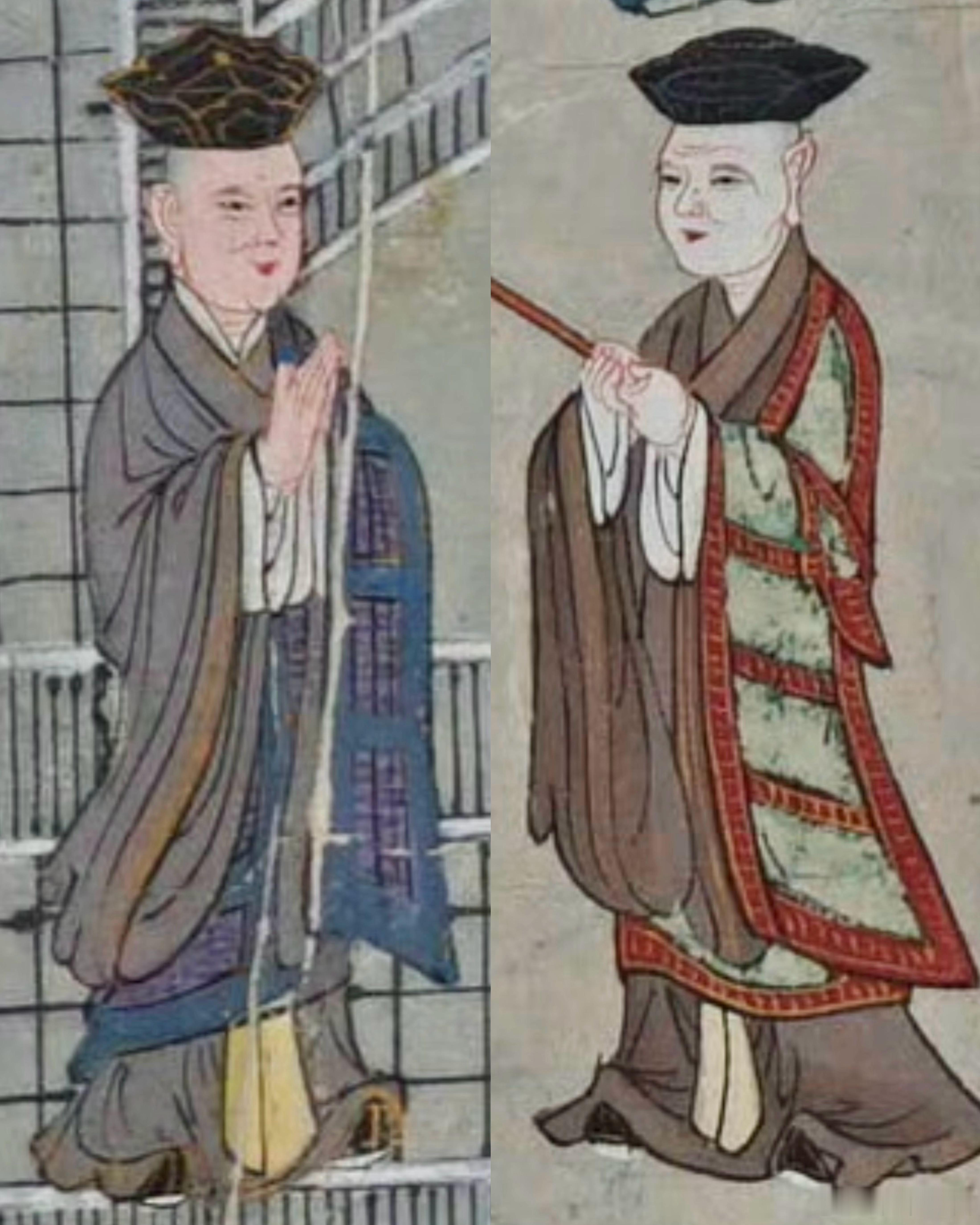 明代僧帽两种。金线并且多多一瓣的级别高，另一种较前者低。另外还有金镶宝石帽顶版本