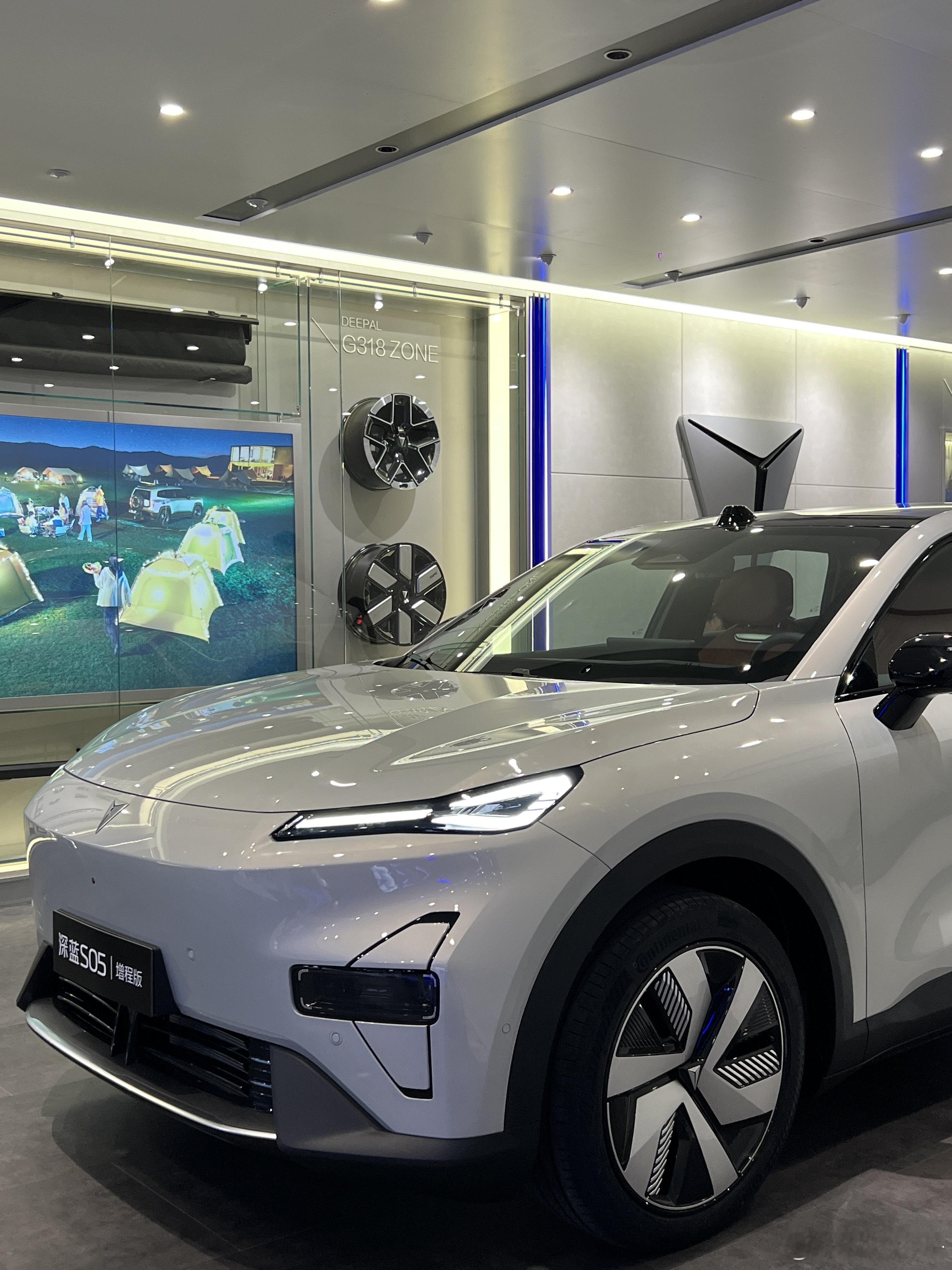 深蓝S05获3月新能源紧凑型SUV销量第一 深蓝S05这次获奖，是产品力、市场力