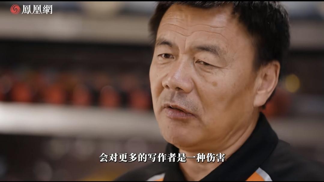 有人认为，你王计兵如说你是文学爱好者，你就降低了鲁迅文学奖层次，好像以为什么人都