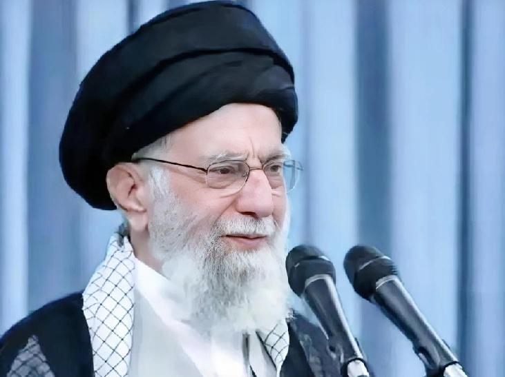 伊朗的地理位置和资源有哪些优势伊朗的地理位置和资源优势十分突出，地缘上扼守霍尔木