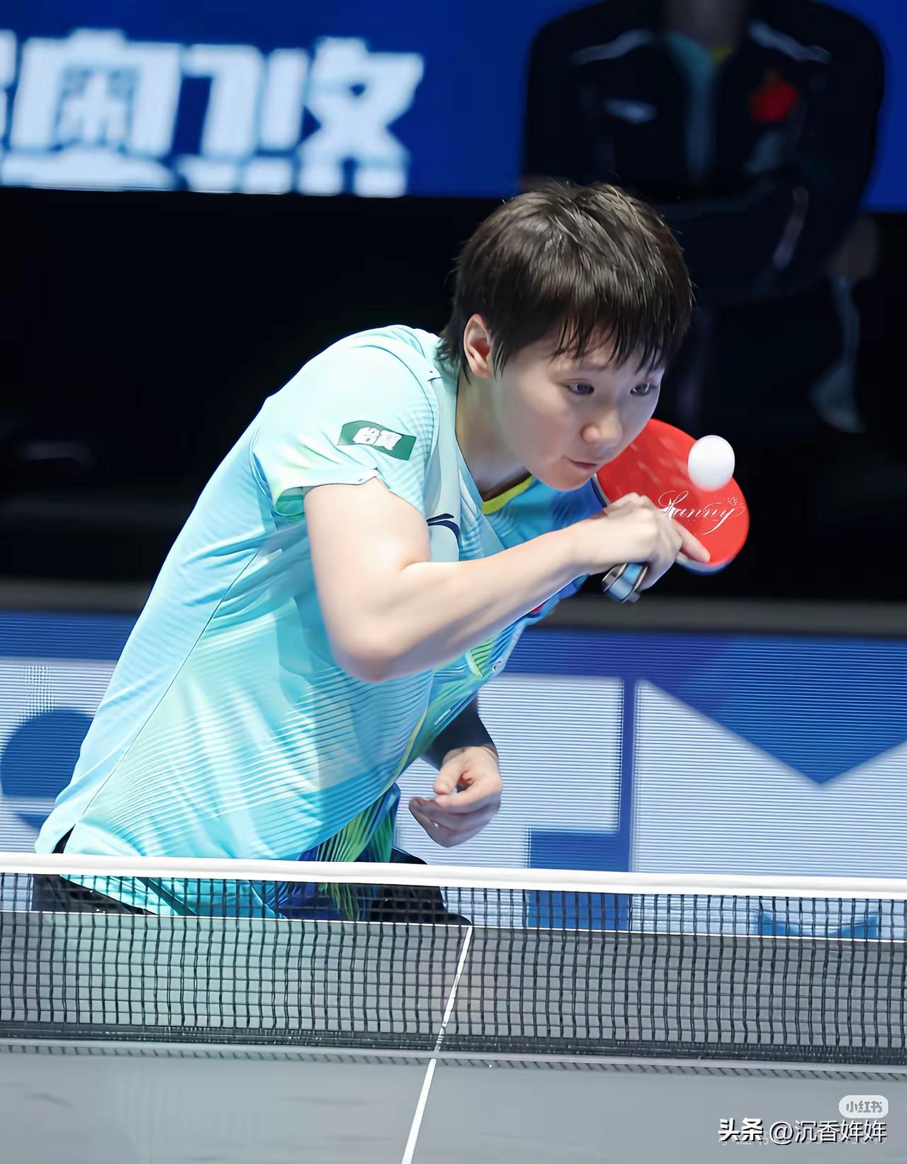 世界杯，真想曼昱打败所有对手。
    就像世界杯第一场横扫葡萄牙付玉，第二场3