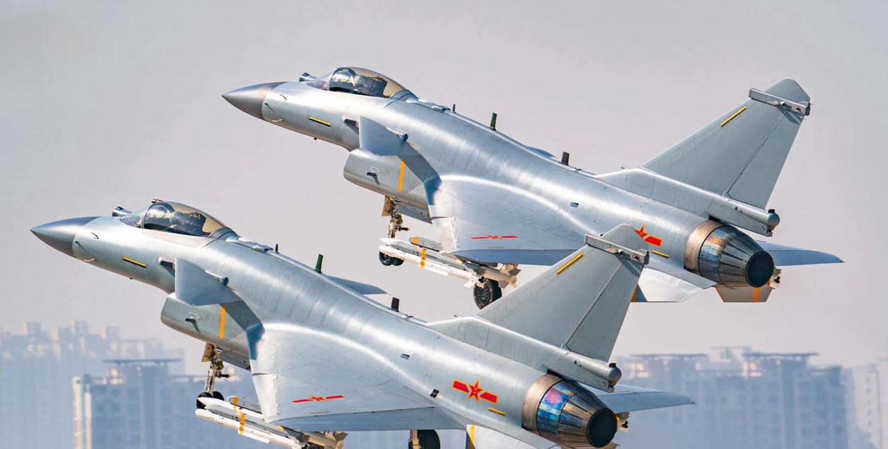 伊朗，委瑞内拉都一样，迟迟不准备下单中国战斗机、红旗9防空导弹、数据链等装备，等