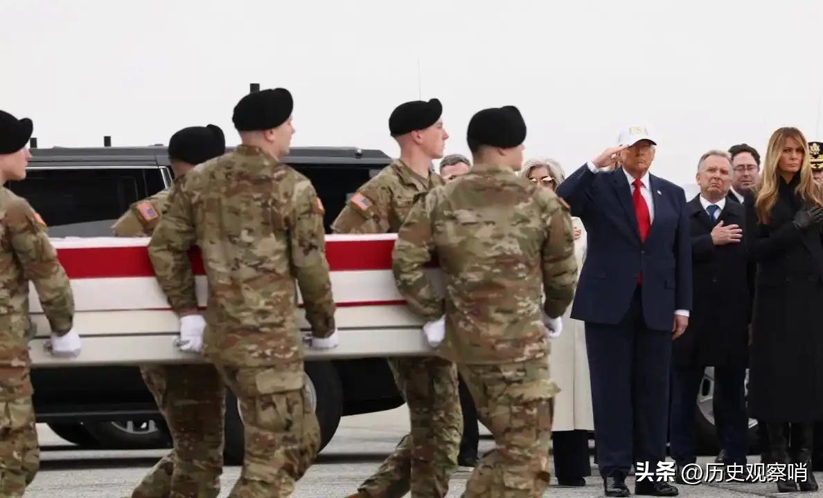 特朗普难道认为这是一件很喜庆的事情，所以才配大红色的领带。特朗普真是不走寻常路。