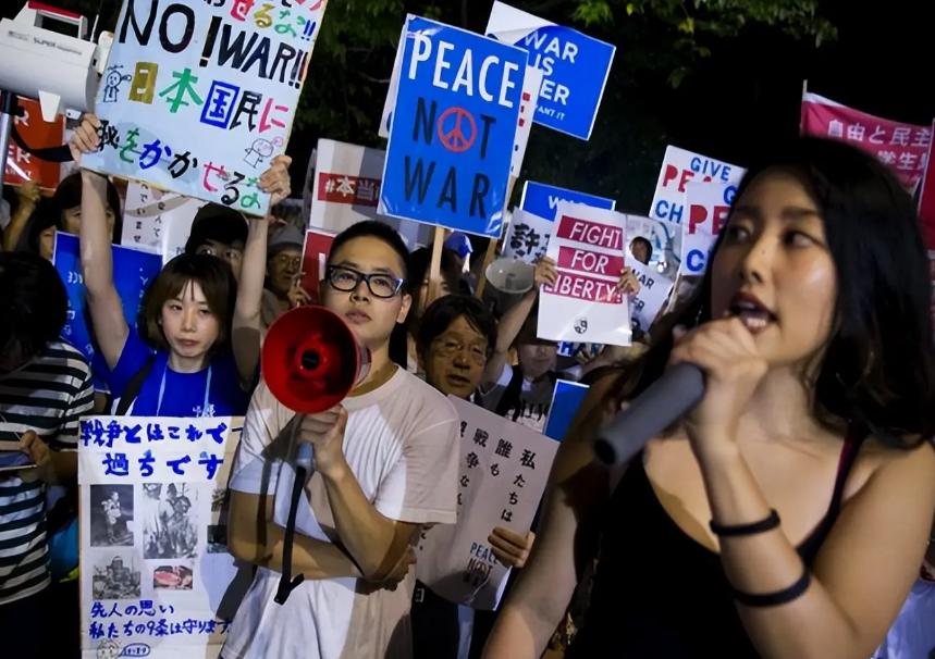 日本是信息茧房最严重的国家吗？这话乍听像网络段子，但扒开表皮就会发现：日本不是有