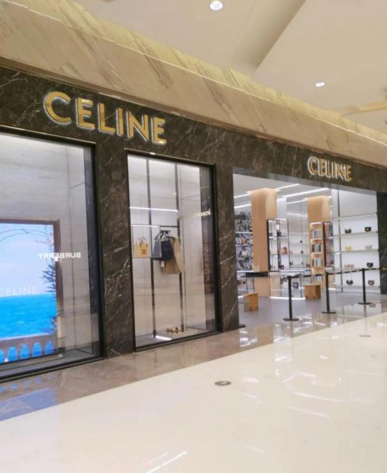 浙江宁波，男子收到一笔陌生转账81050元，他怕出事立马去报警，警方：这笔钱可能