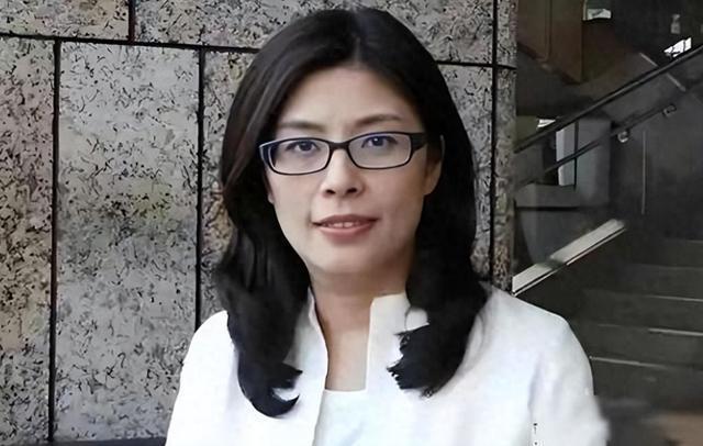 郑丽文改变不了国民党，也改变不了两岸形势！
应该说本月18日郑丽文当选国民党新主