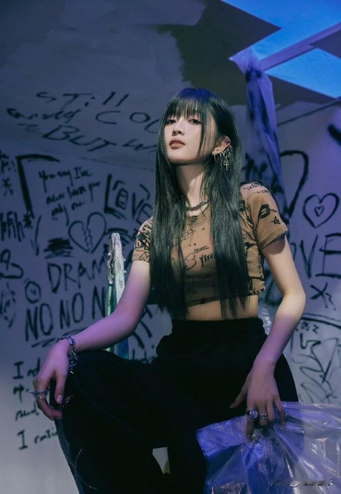 吴宣仪真的太有魅力啦！妥妥的宝藏女孩！