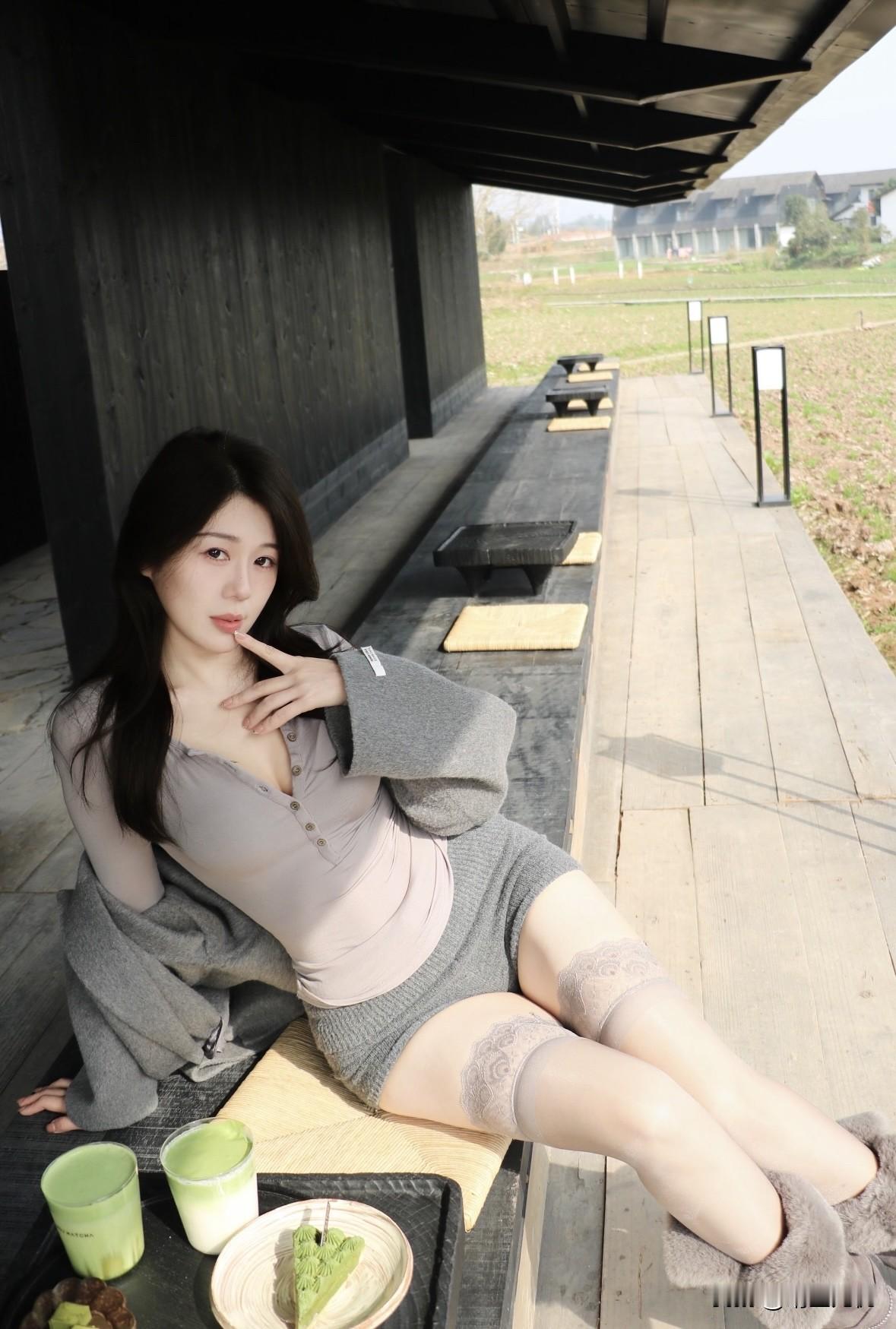 再见容易，再见难。女生如何穿搭看起来时尚更有品味呢