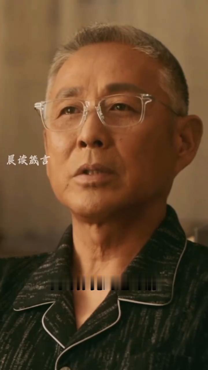 晨读箴言。
一定要记住我对你说的这句话：不是你摔倒就会有人扶你，不是你困难就会有