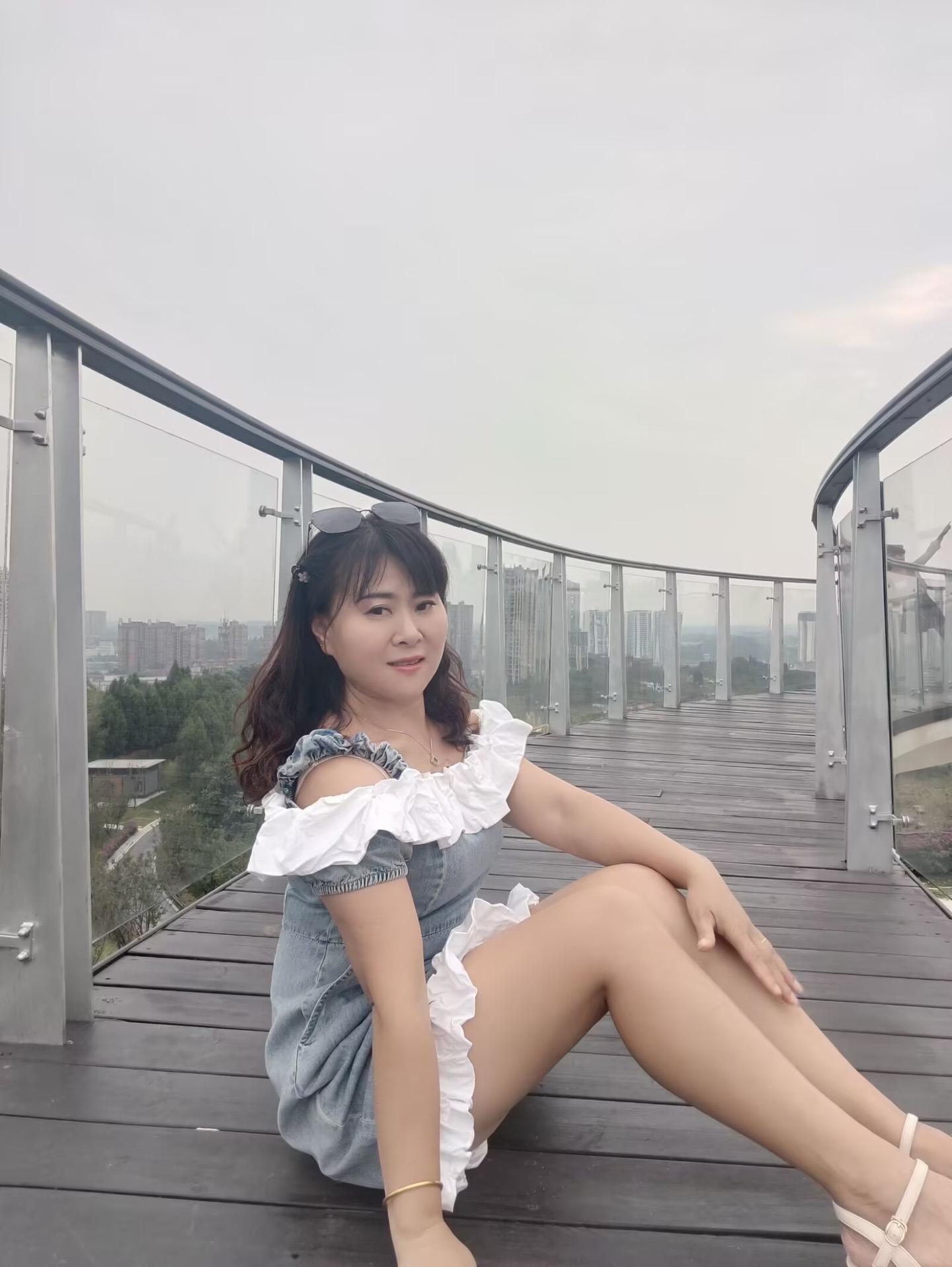 我从来没有真正责怪过你，我从来不曾后悔遇见了你……