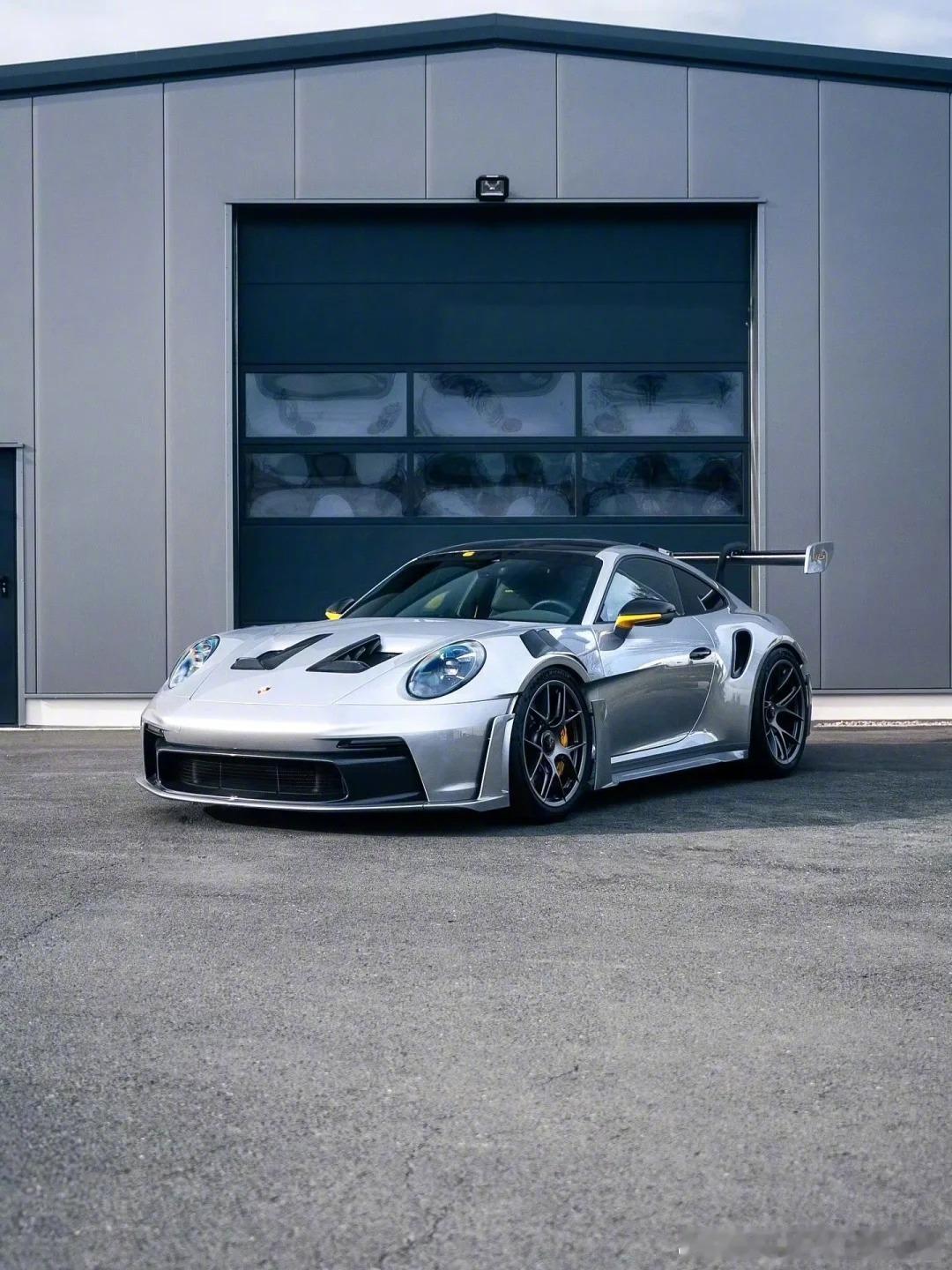 Porsche 911 GT3 RS，银色拥有最低调的高级 
