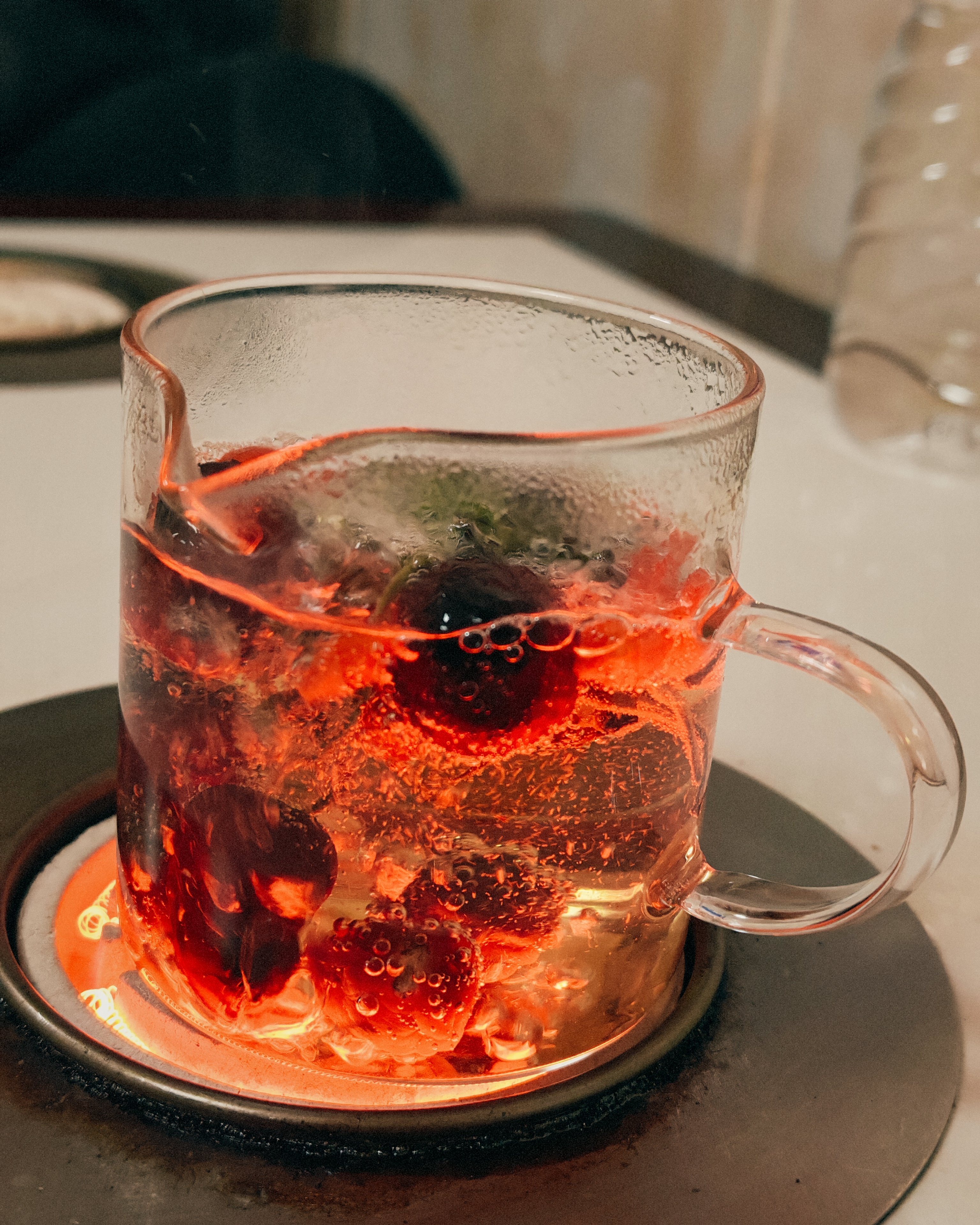 博君一肖 人家喝茶是为了聊天我喝茶是为了更好的吃晚饭……………………来！干了这杯