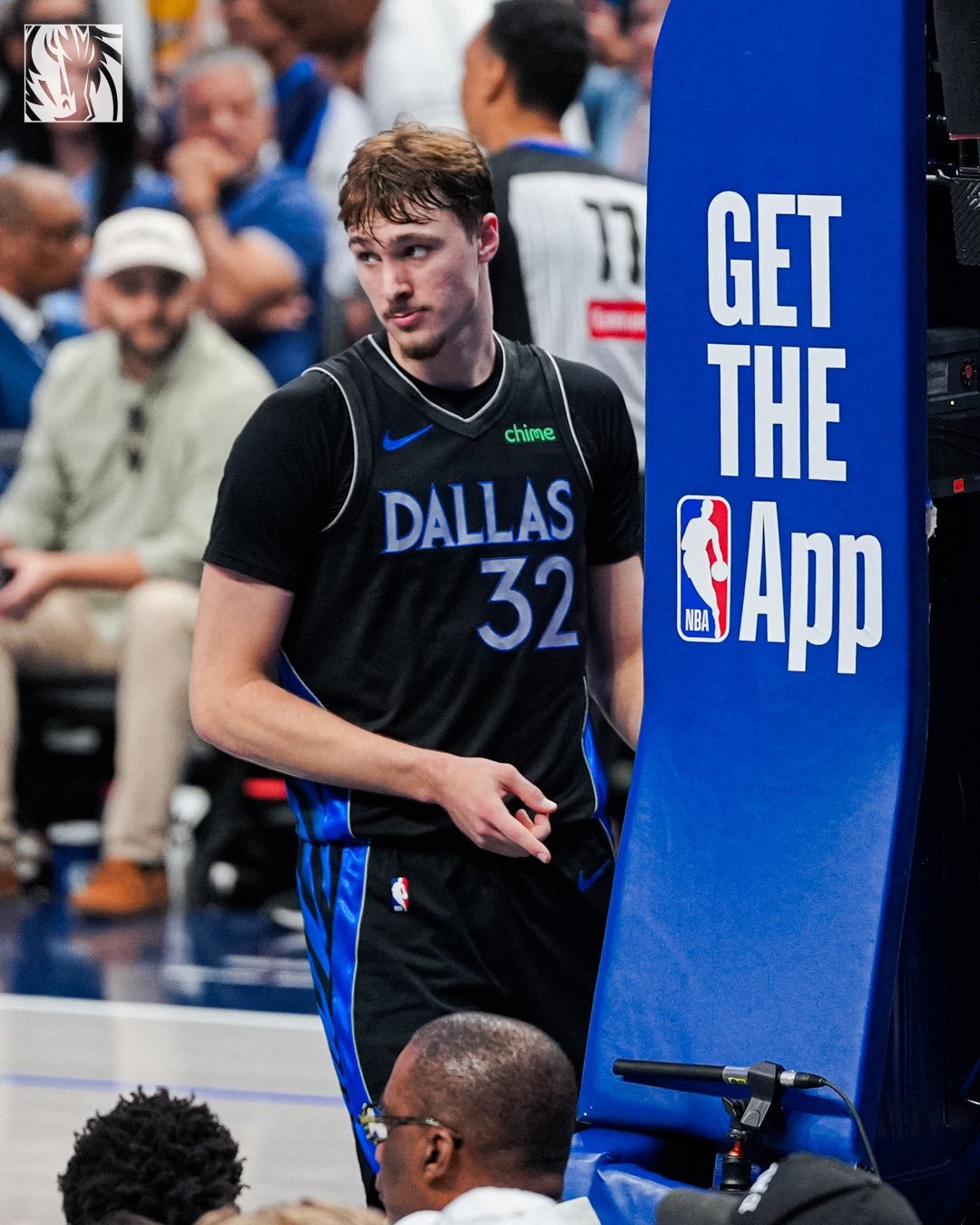 弗拉格的第四场 40+ 得分，超越詹姆斯，成为历史最多单场 40+ 得分的 20