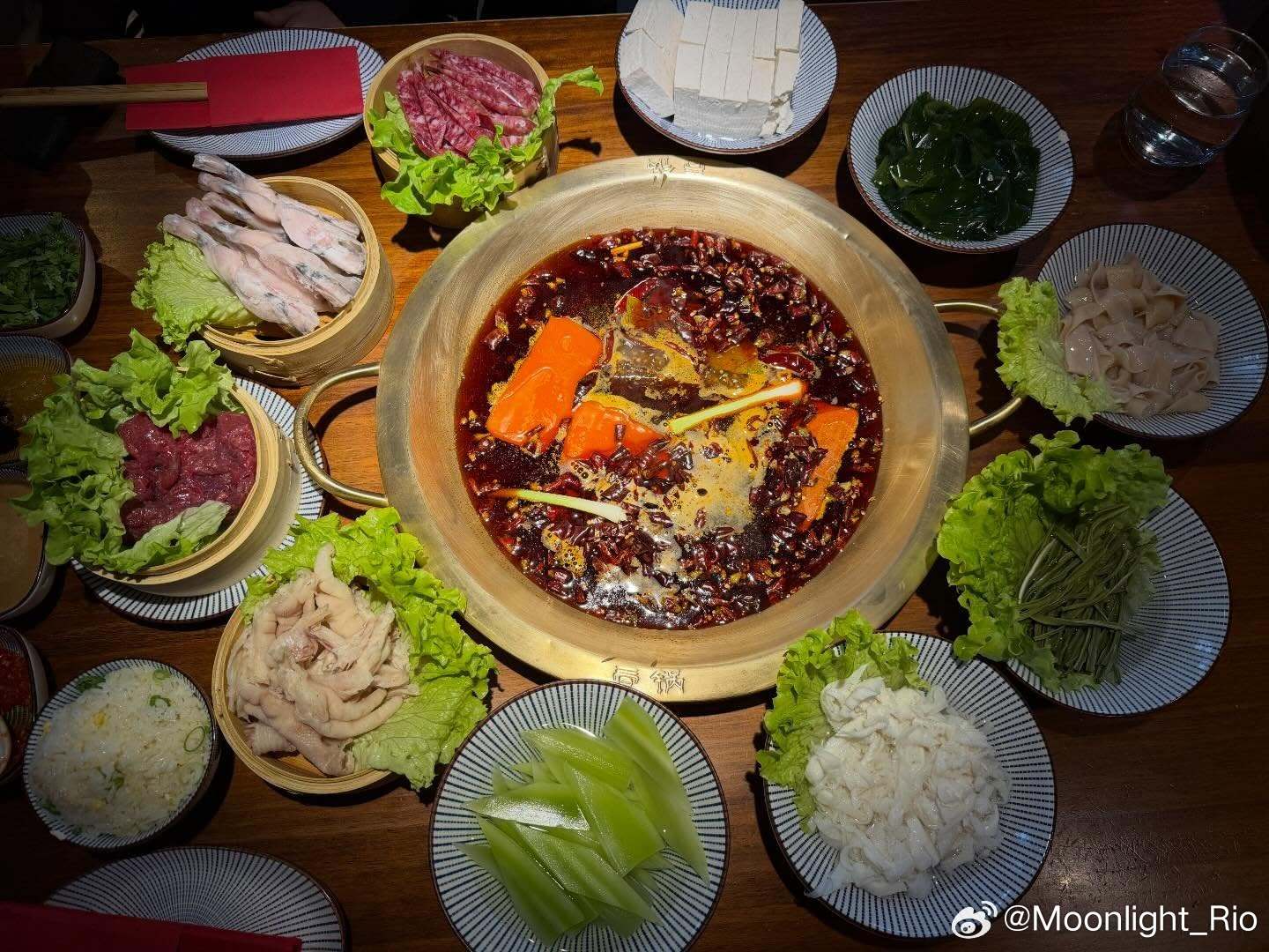 肖瑶茜：三月 ✅🧩🏓📷 