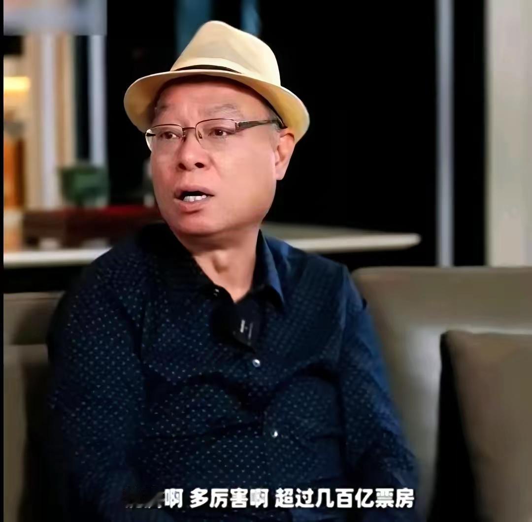 李力持这番话算说到点子上了！周星驰的无厘头是真·刻进DNA里的，一个夸张的肢体动