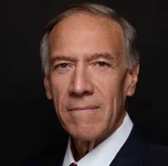 美国前国务卿蓬佩奥北京时间 4 月 7 日发文写道：“中国现在正在拿我们军人的生