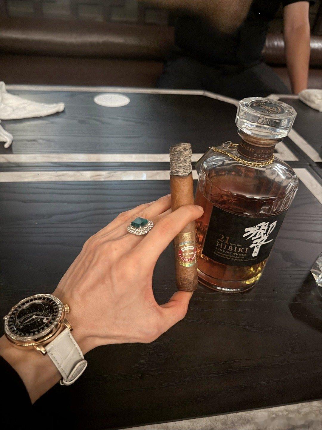 薛二爸 来我赤坂的店喽  ​​​