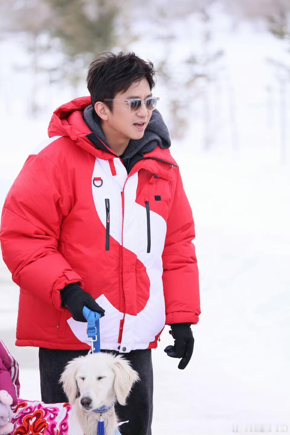 邓超就是最最最接地气的明星，没有之一，感觉老邓头每次跟粉丝接触都是毫无距离的回应