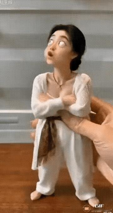 男人背后这样对待自己的老婆，早晚会露馅！