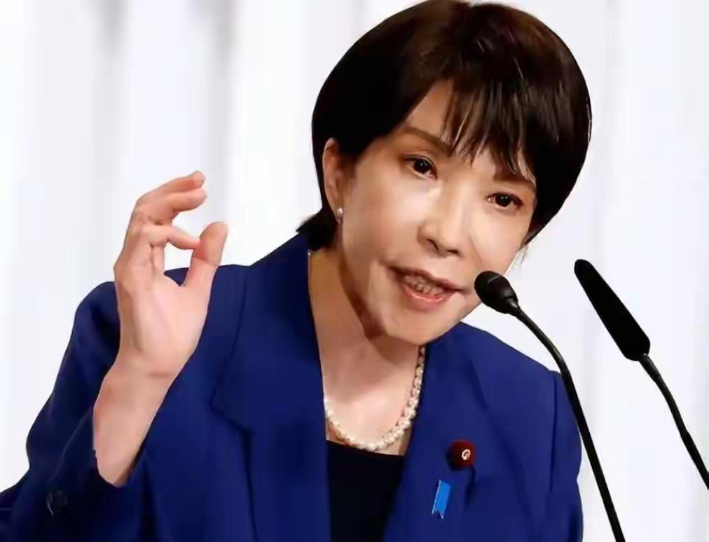 特朗普越赌越大，日本拒不出兵，英国也不敢参战，上百艘舰艇被毁
你提到的情况听起来