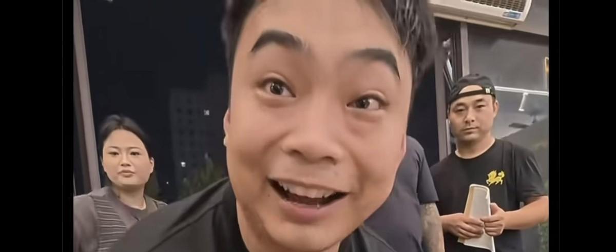 豆二两小舅子瞪圆了眼，老丈母娘愣在原地，潘茹脸黑得能拧出水。这顿饭，吃得可真不消