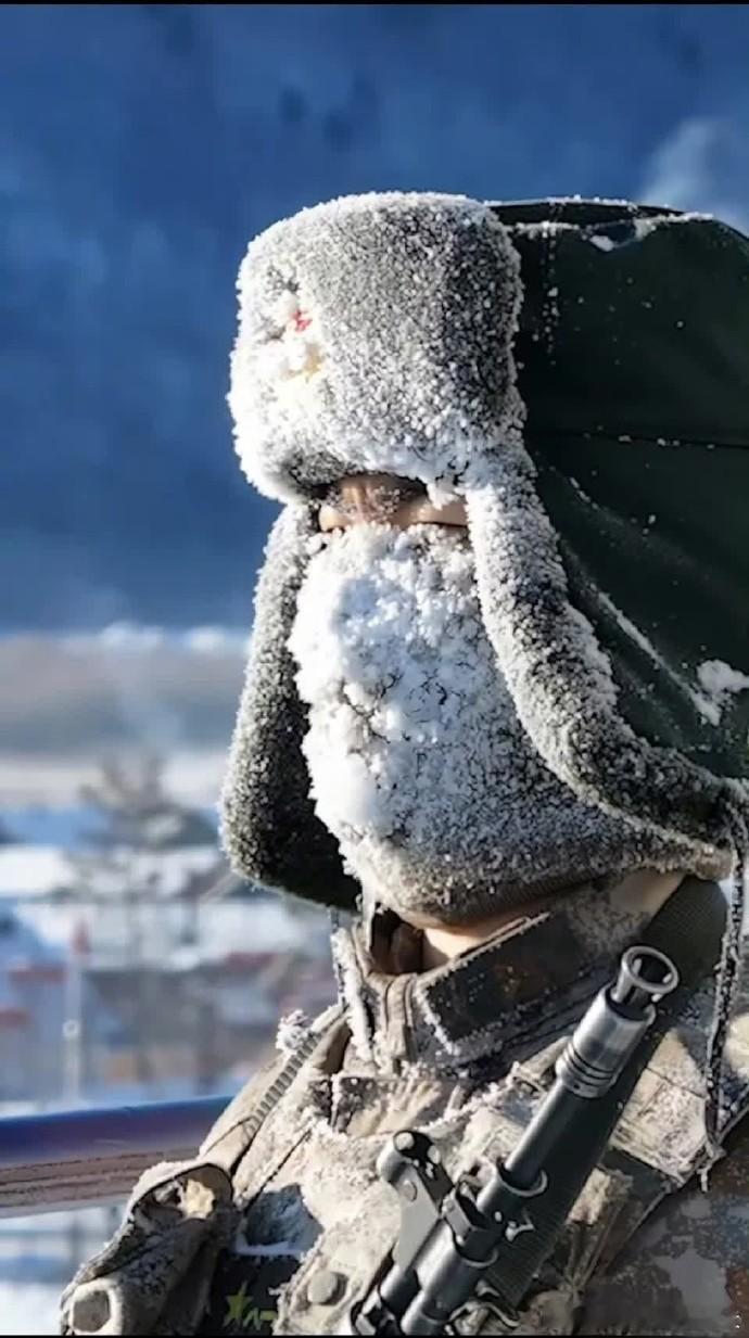 致敬最可爱的人🫡🫡🫡 