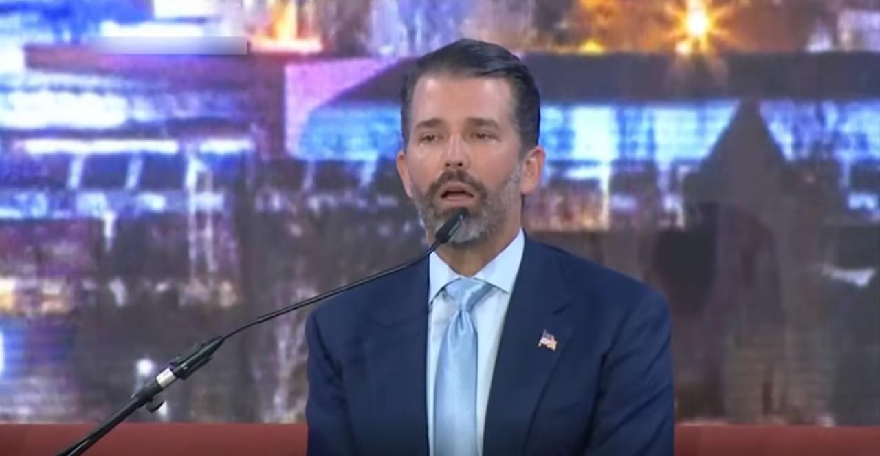 特朗普之子当众贬低欧洲是“灾难”！北约都快被喊成“爸爸”了。

4月8日，小唐纳