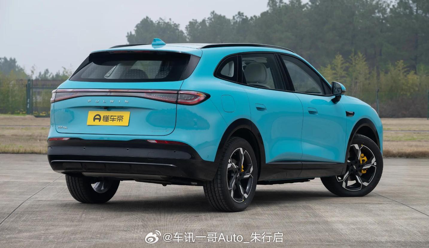 奇瑞风云T9L正式上市，新定位为中型SUV，搭载1.5T插混动力，CLTC最高纯